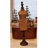 Gammel gine, h: 60 cm.