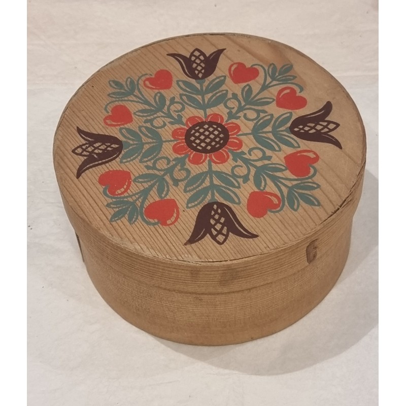 Old wig box with decoration , size: 7 x 14,5 cm.