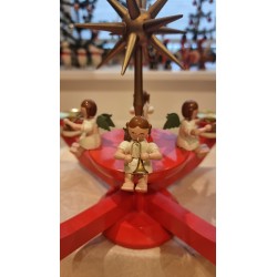 Gammel adventsstage fra Erzgebirge med 4 Wendt und Kühn engle, h: 27 cm, Ø: 34 cm.