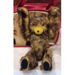 Old mechanical Bear and a bag, h: 18 cm.