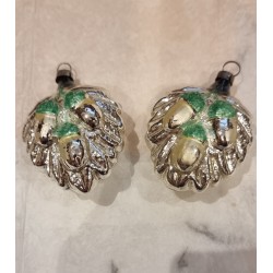 Antique glass ornaments, oak leaves with acorn, coloured, h: 5 cm.