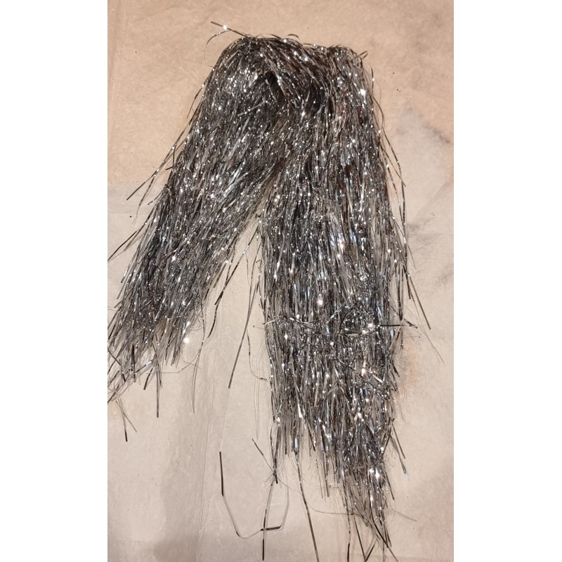 Gammelt let strimlet lametta, l: 55 cm.