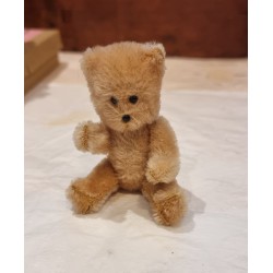 Lille gammel Schuco bamse,...