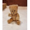 Lille gammel Schuco bamse, h: 11 cm.