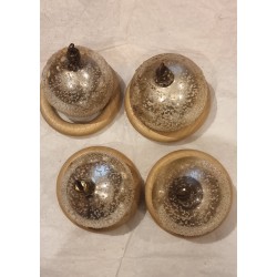 Antikt glaspynt, 4 sølvkugler med Mica, h: 5,5 cm.