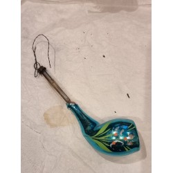 Gammelt glaspynt, bemalet pibe, l: 11 cm.