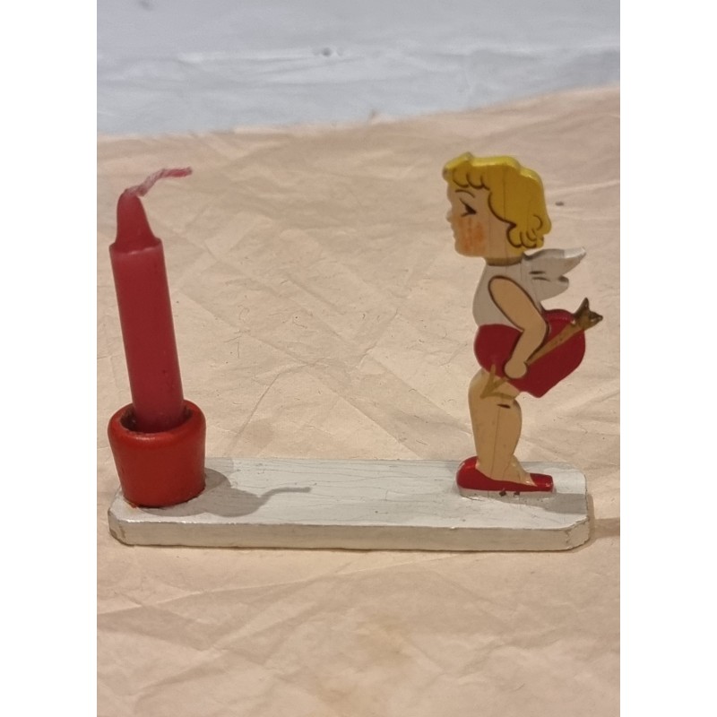 Small antique angel/heart in wood with candleholder, size: 6,5 x 8 cm..