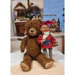 Gammel Holstebro bamse (1945 - 1961), h: 60 cm.