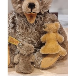 Lille gammel Steiff bamse, h: 9 - 9,5 cm. cm.