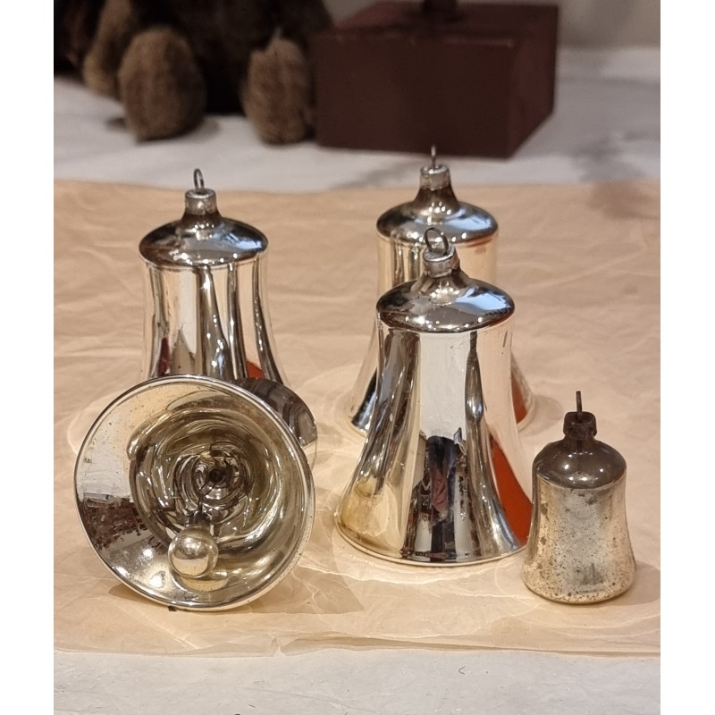 Store, gamle sølv klokker, h: 8 cm.