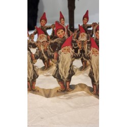 Old Christmas strip, Santas and Christmas girls, h: 13 cm, l: 56 cm.