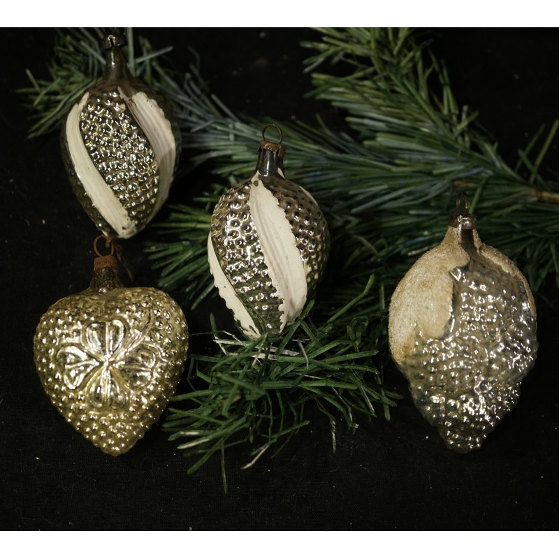 Antique glass ornament, silver/ art nouveau, h: 6 - 7,5 cm.